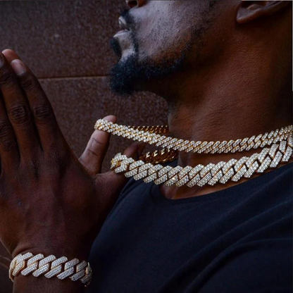 Iced Cuban Link Chain 14MM - Gold